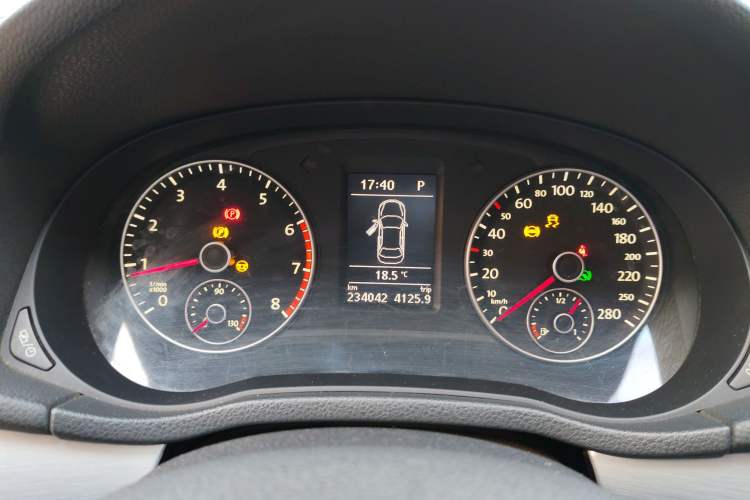 Used Volkswagen Passat 2014 1.8TSI DSG 30th Anniversary Edition