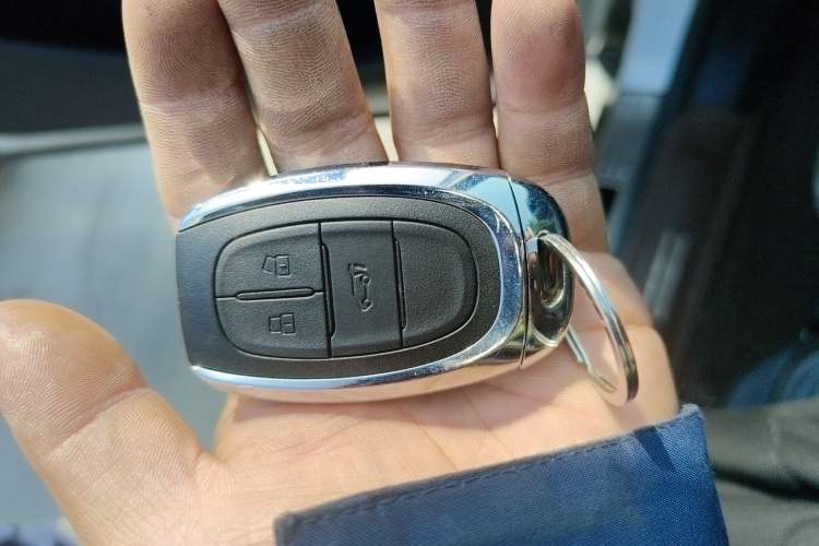 Used SAIC MAXUS G50 2022 1.5T Manual Comfort B
