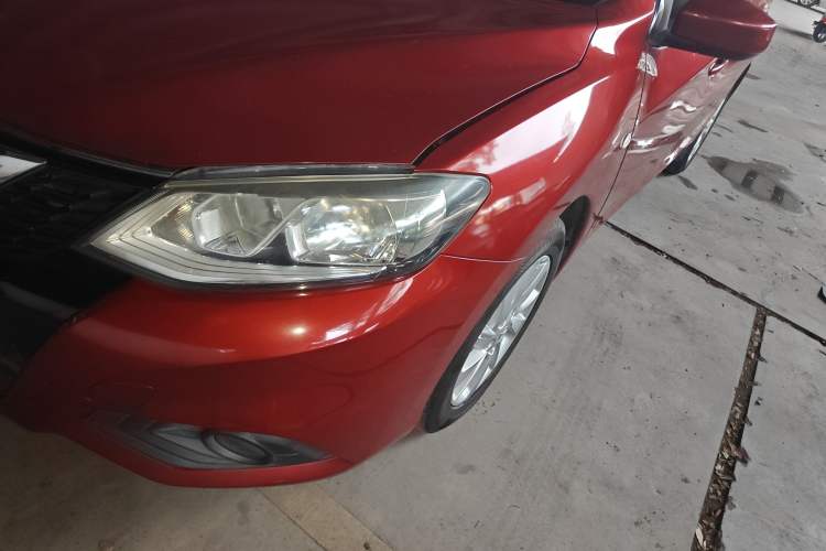 Used Nissan Tiida 2016 1.6L CVT Cool Dynamic Edition Left Front Headlight