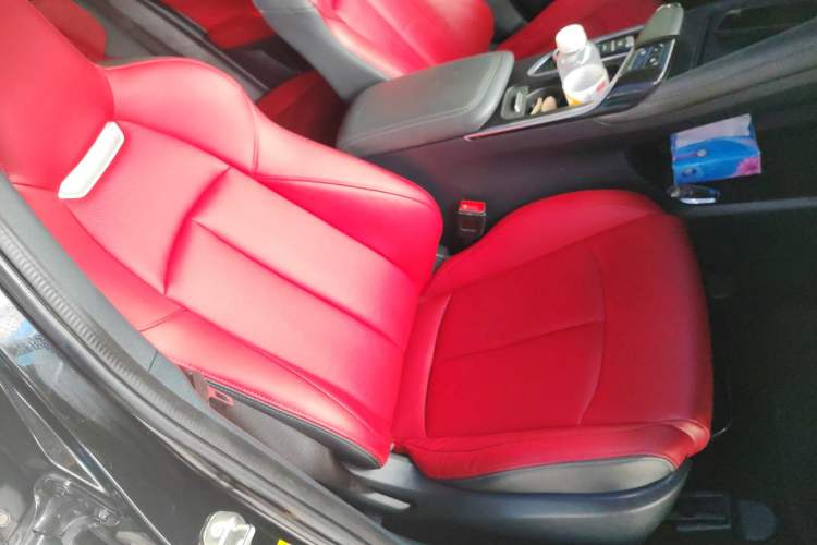 Used CHANGAN UNI-T 2020 1.5T Prestige Version Right Front Seat