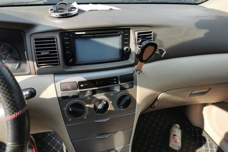 Used Toyota Corolla EX 2011 1.6L Automatic Luxury Edition