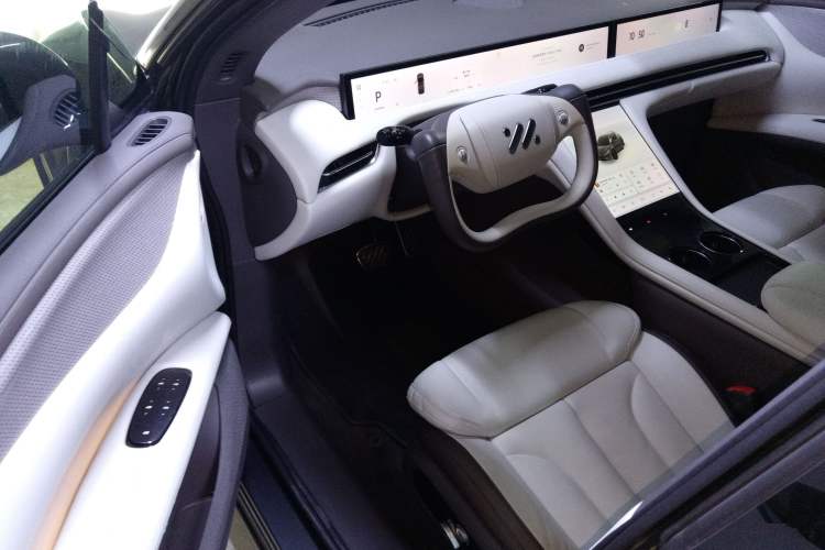 Used IM LS7 2023 77 kWh Urban Fit Rear-Wheel Drive