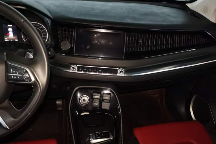 Used Haval H2s 2017 Blue Label 1.5T Dual-Clutch Elite Model Audio And AC Panel