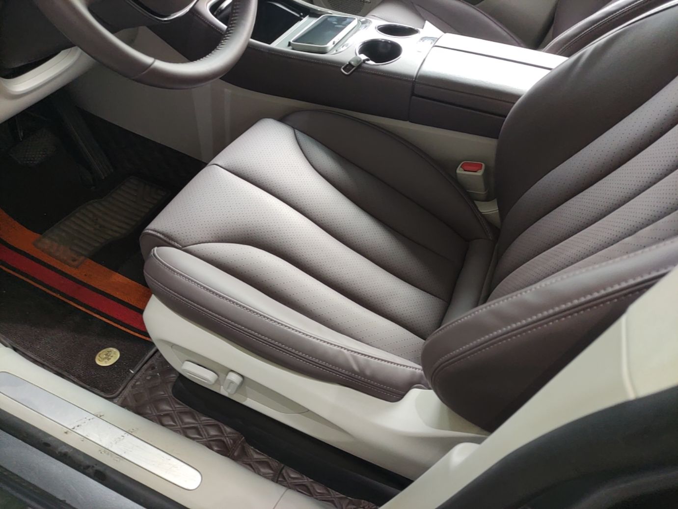 Interior delantero