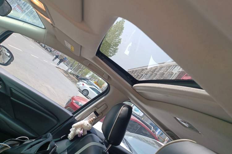 Used Honda Fit 2018 1.5L CVT Comfort Sunroof Version