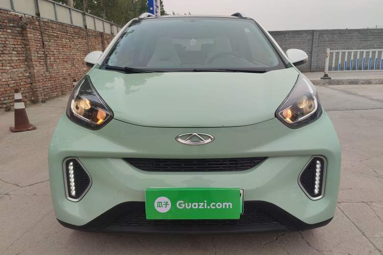Used Chery New Energy Little Ant 2021 200 000 Yuan "Ant Fan" Edition Energized Version NMC Lithium Battery 301 km Exterior 1