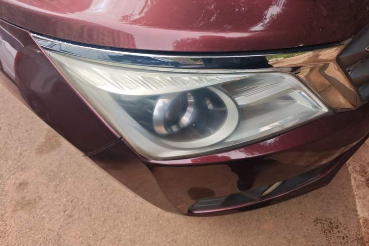 Used Venucia T70 2015 2.0L CVT Smart Edition