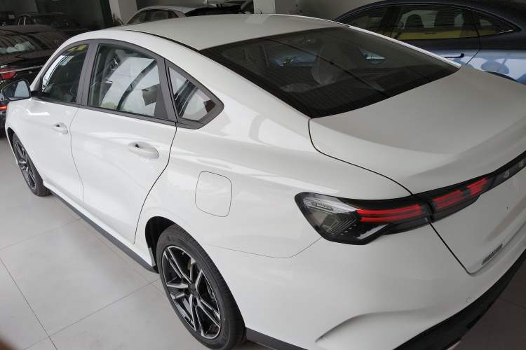 Used Geely Auto Binray 2024 Binrui COOL 1.5T DCT Longteng Edition Exterior 2