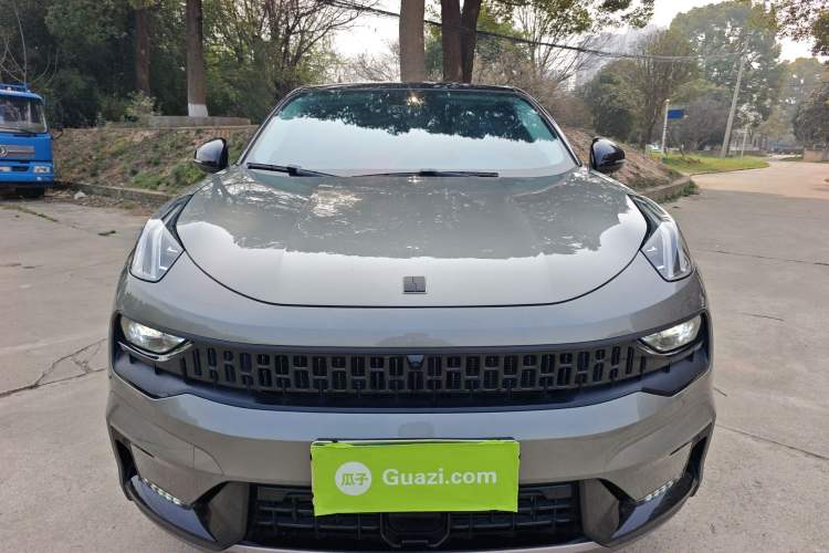 Used Lynk & Co 05 2020 2.0TD Two-Wheel Drive Shine Halo