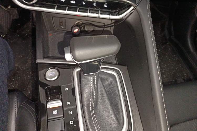 Used CHANGAN Eado 2022 PLUS 1.6L GDI CVT Luxury Model
