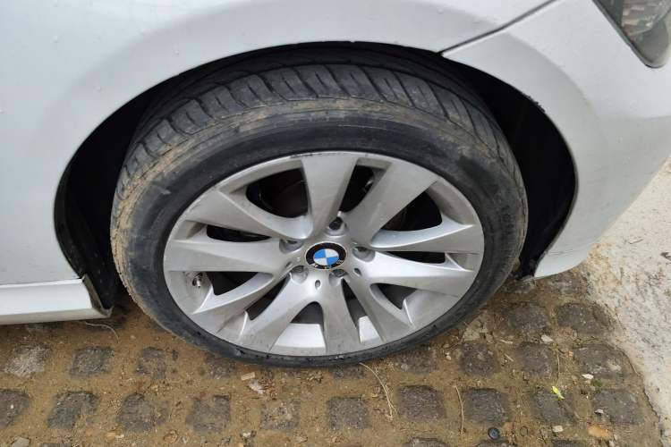 Used BMW 3 Series 2011 320i Luxury Edition