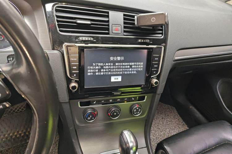 Used Volkswagen Golf 2016 230TSI Automatic Luxury Version