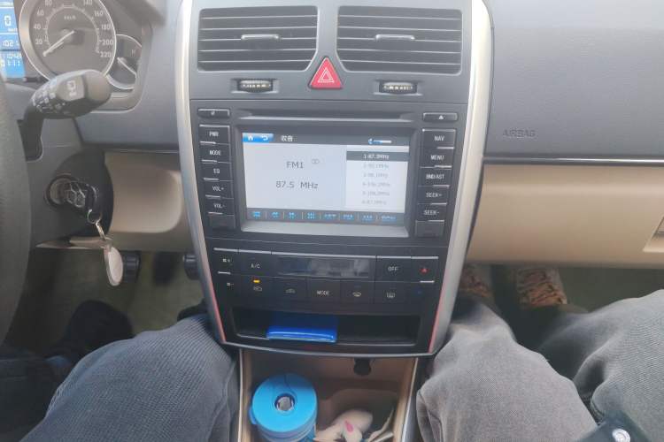 Used BAIC E Series 2012 Hatchback 1.5L Manual Leshang Version
