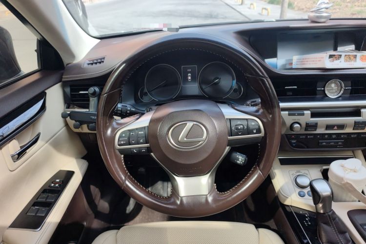 Used Lexus ES 2015 200 Elite Edition