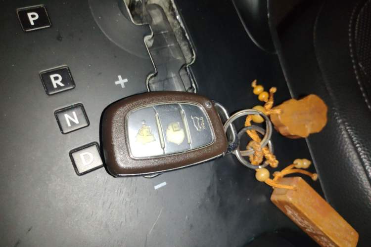 Used Hyundai ix35 2015 2.0L Automatic 2WD Smart Version China V Standard Vehicle Key