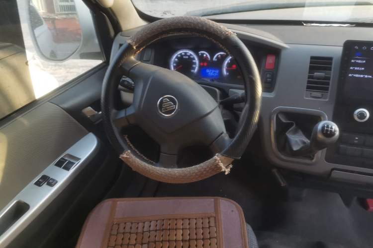 Used Foton Scenic G7 2021 2.4L Gasoline Commercial Version Long Wheelbase High-Roof 5-Seater Van 4K22D4M
