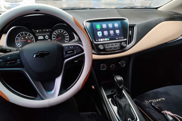 Used Chevrolet Monza 2021 320 Automatic Enjoyment Sunroof Edition