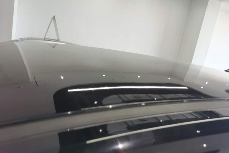 Used Hongqi E-QM5 2022 431 km Charge & Enjoy Edition
