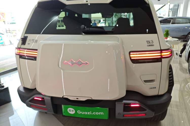 Used Formula Leopard Titanium 3 2025 501KM All-Wheel Drive Intelligent Driving Ultra Version