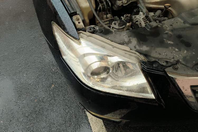 Used Toyota Camry 2010 240G Classic Edition Right Front Headlight