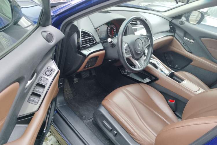 Used Acura CDX 2019 1.5T Two-Wheel Drive Deluxe Edition
