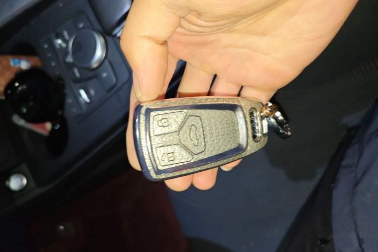 Used Audi A4L 2017 40 TFSI Ambition Edition