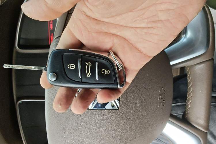 Used DS 5LS 2016 1.6T Comfort Edition THP160