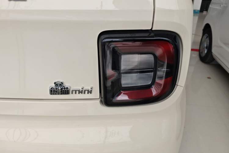 Used Geely Galaxy Panda 2025 210 km – Yuanqi Bear