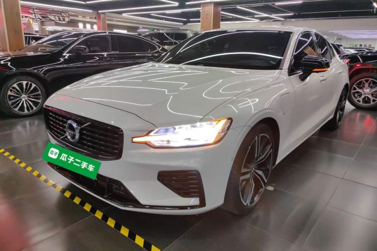 Used Volvo S60 New Energy 2022 T8 eDrive Hybrid All-Wheel Drive Smart & Sporty Edition