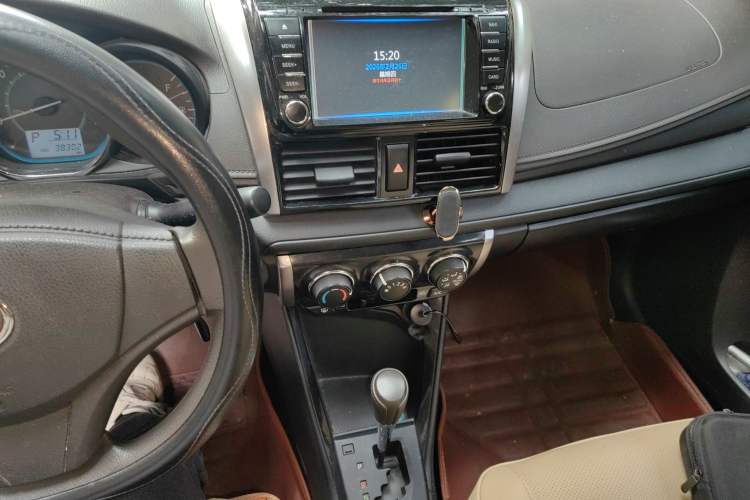Used Toyota Vios 2016 1.5L Automatic ZhiZhen Xingyao Edition Audio And AC Panel