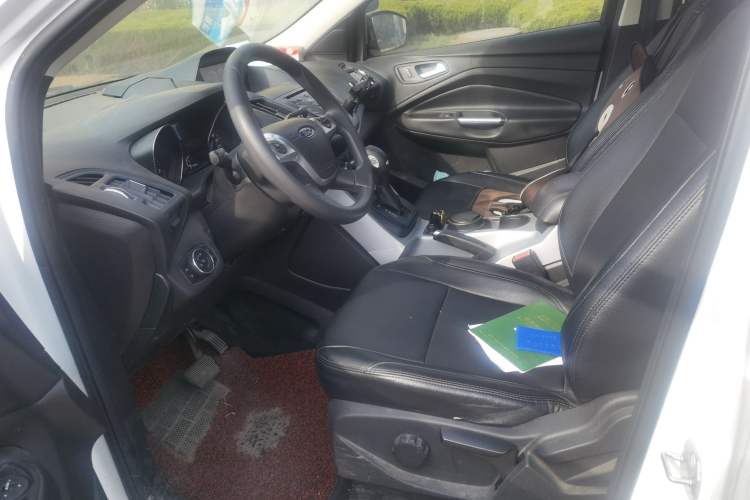 Used Ford Kuga 2013 1.6L GTDi Two-Wheel-Drive Comfort Model