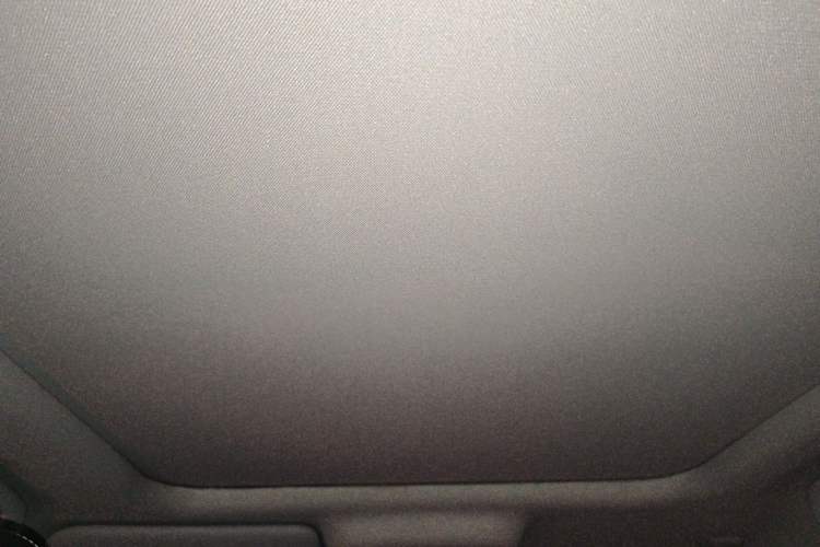 Used Renault Koleos 2017 2.0L Two-Wheel Drive Luxury Edition Headliner