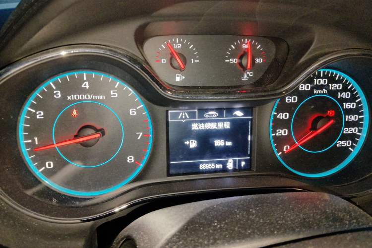 Used Chevrolet Cruze 2015 1.4T DCG Luxury Edition Instrument Cluster