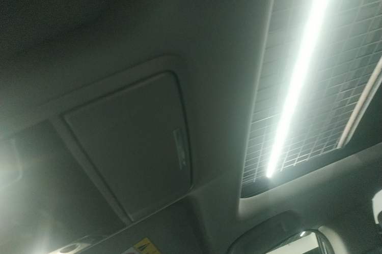 Used Honda Breeze 2020 Rui Hybrid 2.0L Two-Wheel Drive Rui Luxury Edition
