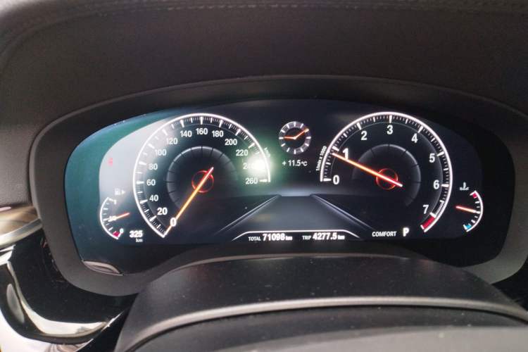 Used BMW 5 Series 2019 Facelifted 530Li Leading Edition Luxury Package