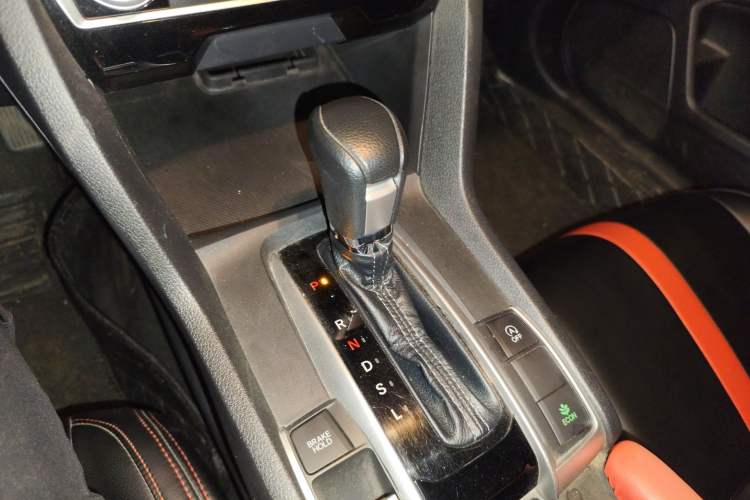 Used Honda Civic 2016 220TURBO CVT Luxury Edition