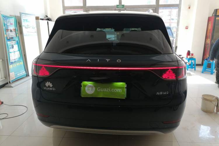 Used Hima AITO M9 2024 Range-Extended Ultra Version 42 kWh 6-Seater Model
