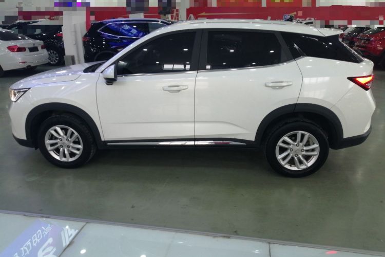 Used Wuling Alvez 2022 1.5L Manual Comfort Version
