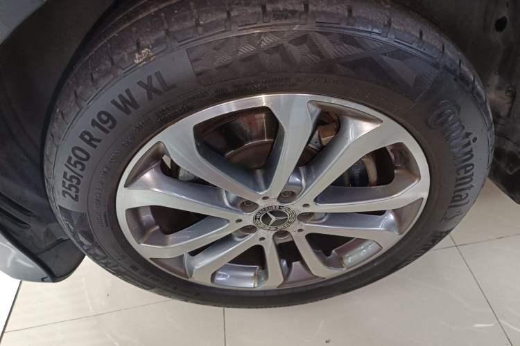 Used Mercedes-Benz GLE 2018 GLE 320 4MATIC Dynamic Edition Collector's Edition
