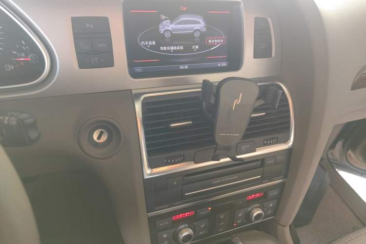 Used Audi Q7 2012 3.0 TFSI Technology Model (200kW) Audio And AC Panel