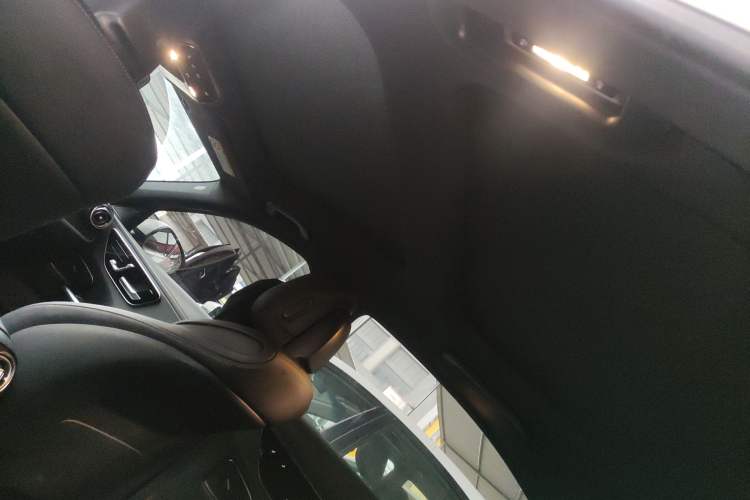 Used Mercedes-Benz C-Class 2023 Restyled C 260 L Sport Edition Headliner