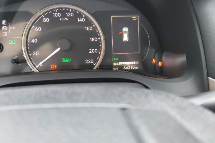 Used Lexus CT 2020 CT200h Elite Edition Monochrome Odometer Close Up