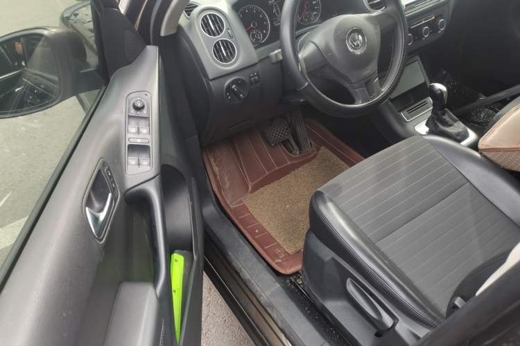 Used Volkswagen Tiguan 2015 1.8TSI Automatic Two-Wheel Drive Trend Edition