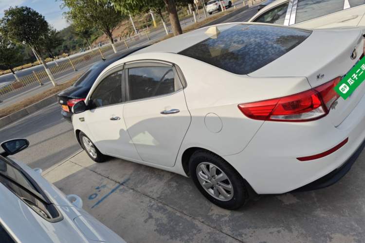 Used Kia K2 2015 Sedan 1.4L Automatic GLS
