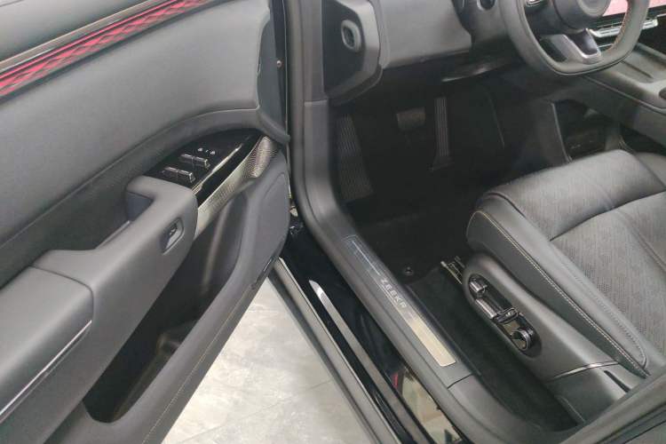 Used Zeekr 7X 2025 100kWh Long-Range All-Wheel Drive Intelligent Driving Version