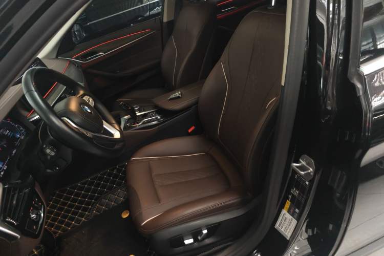 Used BMW 5 Series New Energy 2022 Updated Version 535Le Luxury Package Left Front Seat