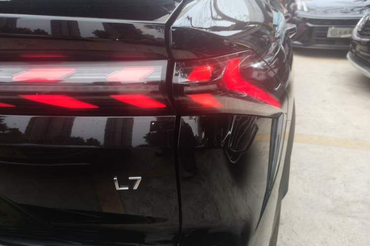 Used Geely Galaxy L7 2024 1.5T 115 km MAX Dragon Edition