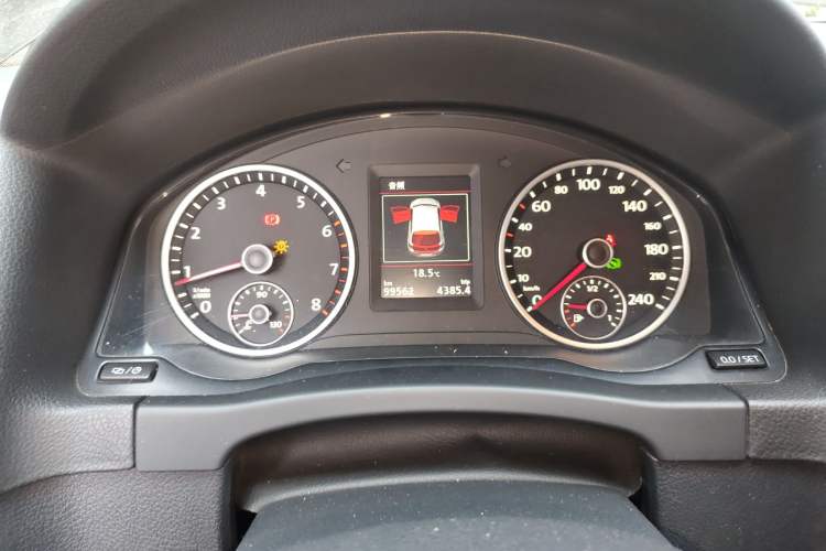 Used Volkswagen Tiguan L 2016 300TSI Automatic Two-Wheel Drive Luxury Edition