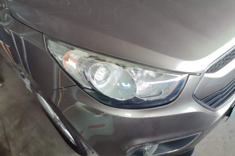 Used Hyundai ix35 2012 2.4L Automatic Two-Wheel Drive Prestige Edition GLS Right Front Headlight