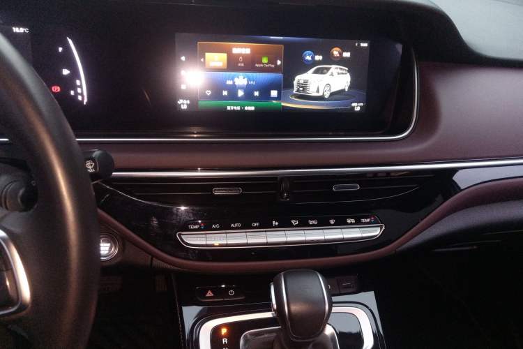 Used GAC Trumpchi M6 2023 PRO 270T DCT Luxury Edition
